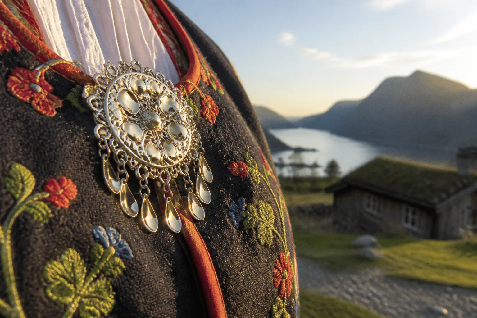 Bunad: Warum die norwegische Tracht mehr als Kleidung ist
