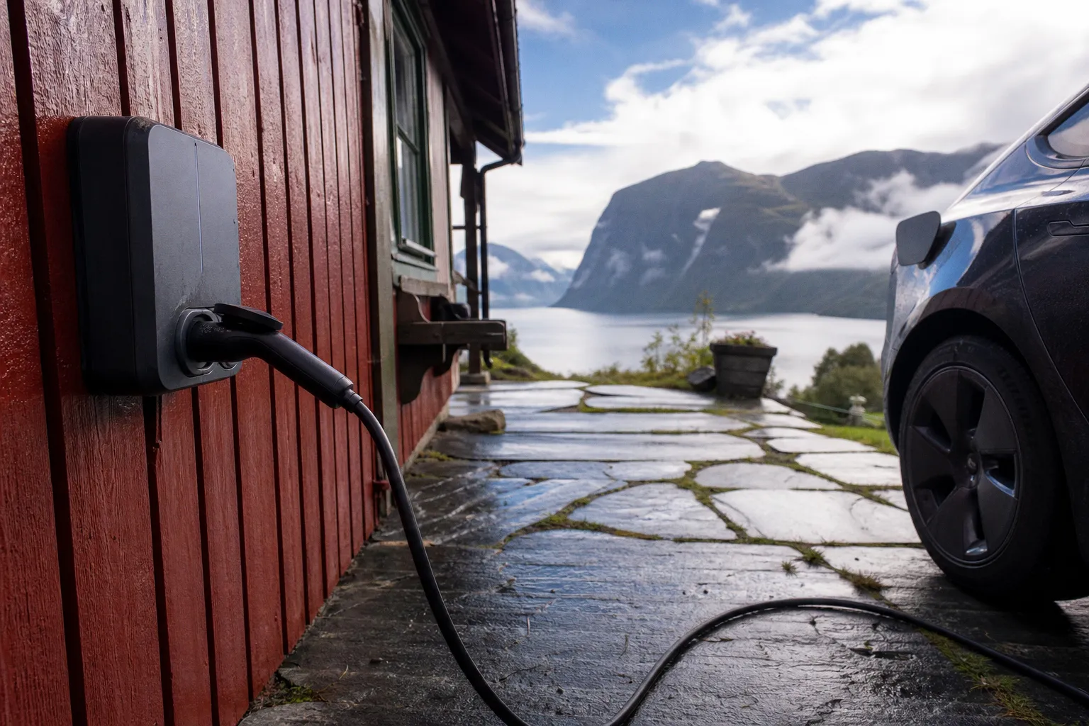 Ferienhaus in Norwegen mit Elektroauto Ladestation finden