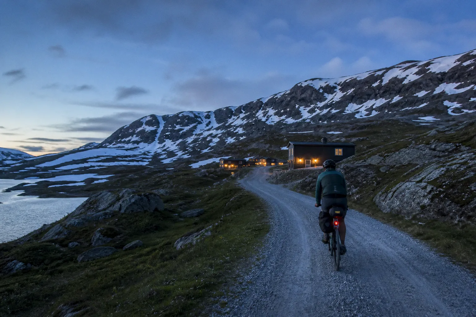 Mjølkevegen: Warum Norwegens legendäre Milchstraße das ultimative Radabenteuer ist